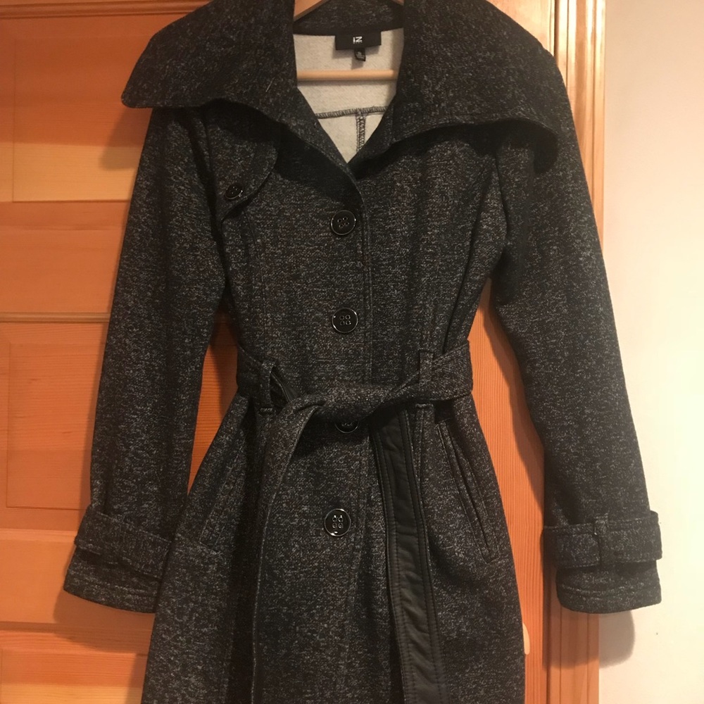 IZ Byer Jacket size small